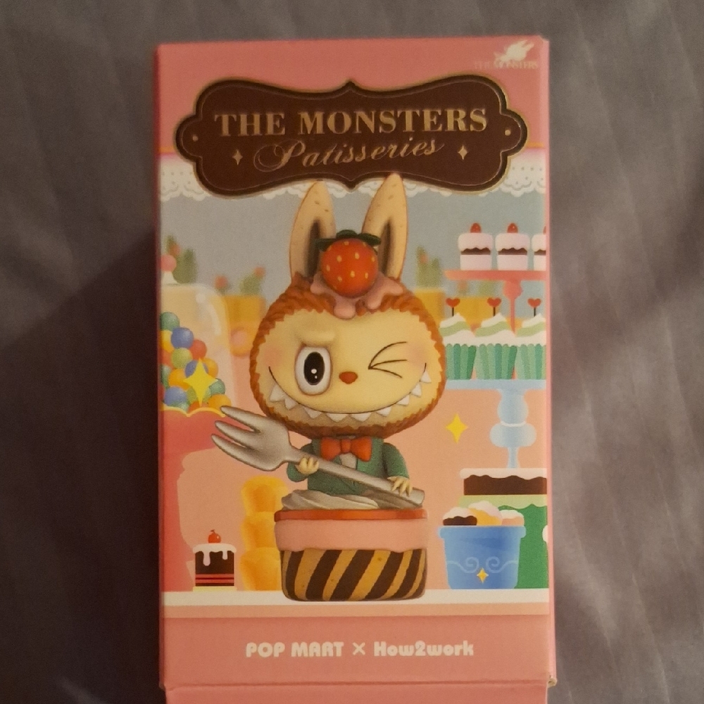 D/C Pop Mart The Monsters Patisseries Figure-Confirmed French Cake Roll